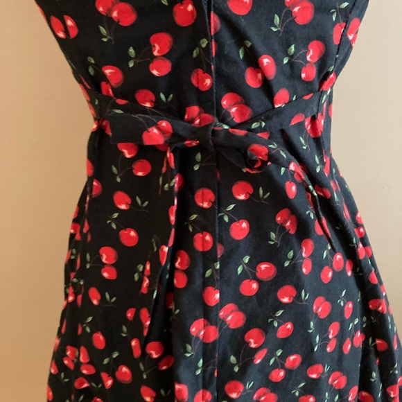 Cute cherry print summer dresss - Picture 3 of 6